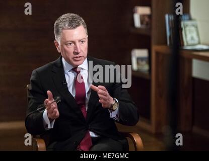 Représentant spécial des États-Unis pour l'Ukraine Kurt Volker parle à l'ambassade des États-Unis le 24 janvier 2018, de Kiev à Kiev, Ukraine. (Photo par Photo via l'Ambassade Américaine Planetpix) Banque D'Images