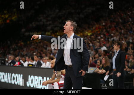 Strasbourg, France. Apr 21, 2018. SIG Strasbourg coach Vincent Collet vu au cours de la 'Coupe de France' match entre SIG Strasbourg et Boulazac Basket Dordogne.Score final : Elyxandro Crédit Cegarra SOPA/Images/ZUMA/Alamy Fil Live News Banque D'Images