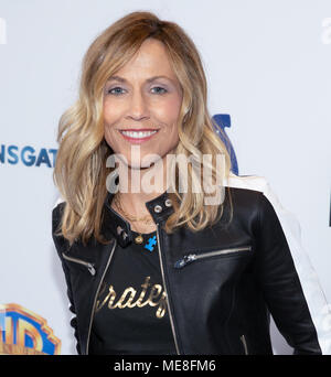 Los Angeles, CA, USA. Apr 21, 2018. Sheryl Crow photographié à la lumière de l'Blues concert au Dolby Theatre de Los Angeles, CA le 21 avril 2018. Crédit : Erik Kabik Photography/media/Alamy Punch Live News Banque D'Images