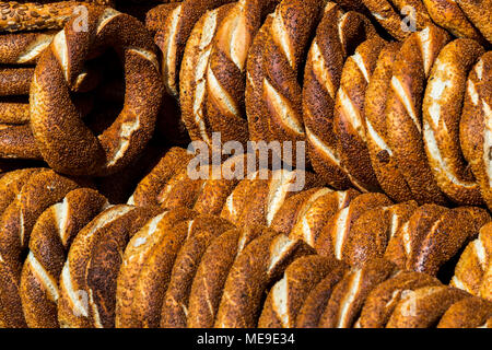 Arrière-plan dans le bagel traditionnel turc simit ambulante. Banque D'Images