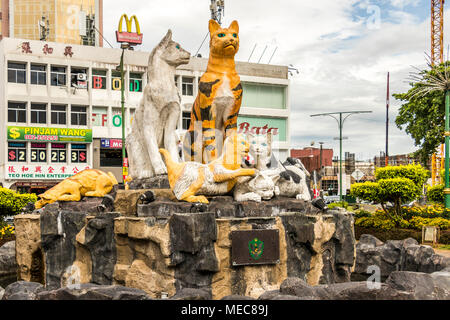 Des statues de chats Kuching Sarawak Kuching Bornéo. Banque D'Images