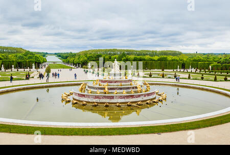 Close-up of Latona fontaine dans les jardins du Palais de Versailles Banque D'Images