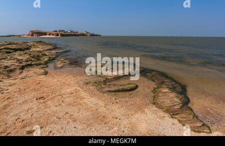 Hilbre Island à l'embouchure de la rivière Dee, à marée haute, Wirral, Angleterre Banque D'Images