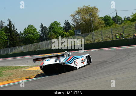 Circuit d'Imola, 21 avril 2018. Riccardo Patrese dur Lancia Martini LC1 Moteur prototype lors du Festival 2018 de légende au circuit d'Imola en Italie. Crédit : dan74/Alamy Live News Banque D'Images