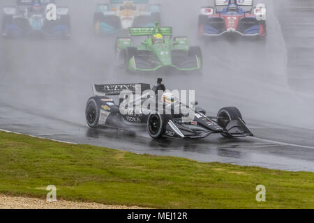 Birmingham, Alabama, USA. 22 avr, 2018. Le ROI DE LA JORDANIE (20) de l'Angleterre apporte sa voiture à travers les virages au cours de la Honda Indy Grand Prix de l'Alabama à Barber Motorsports Park à Birmingham en Alabama. Crédit : Walter G Arce Sr Asp Inc/ASP/ZUMA/Alamy Fil Live News Banque D'Images