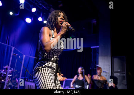 Manchester, UK. 22 avril 2018. Heather Small, la voix de millions de personnes effectue à la Manchester Academy 2 22/04/2018 Banque D'Images