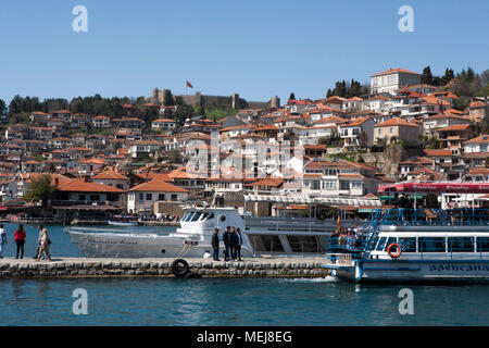 Port sur le lac d'Ohrid, Macédoine, Europe de l'Est Banque D'Images