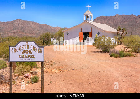 Chapelle de Crooked Creek à l'Old Tucson Studios film amusement park en Arizona Banque D'Images