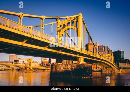Le pont d'Andy Warhol à Pittsburgh, PA Banque D'Images
