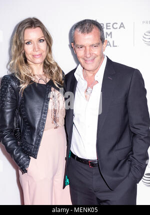 New York, NY, USA - Le 20 avril 2018 : Nicole Kimpel et Antonio Banderas assister à 'Genius : Picasso au cours de la 2018 Tribeca Film Festival at Banque D'Images