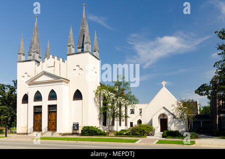 FAYETEVILLE, NC - Mars 28, 2012 : St. John's Episcopal Church circa 1817 Banque D'Images