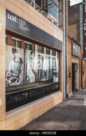 University of the Arts London College of Fashion dans Curtain Road, East London Shoreditch Banque D'Images