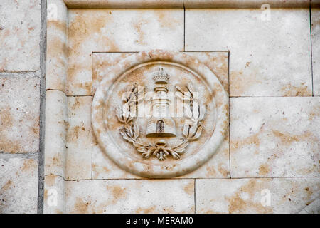 Peleas de Arriba, l'Espagne. Emblème de la Corps du génie militaire de l'armée espagnole, dans l'ancien site du monastère de Valparaiso et de naissance o Banque D'Images