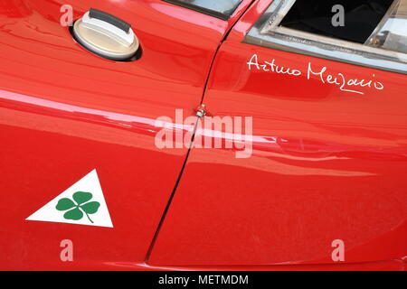 21 avril 2018 : Alfa Romeo Tipo 33/2 Daytona coupé au Festival 2018 Légende du moteur au circuit d'Imola en Italie. Banque D'Images