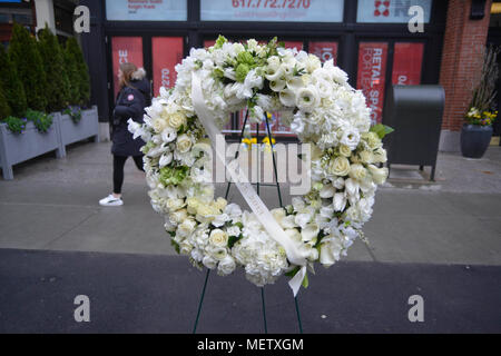 Boston, Massachusetts, USA. Apr 15, 2018. Protestation arménienne sur le 103 anniversaire du génocide à l'Tukish consulat de Boston. Credit : Kenneth Martin/ZUMA/Alamy Fil Live News Banque D'Images