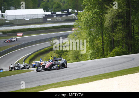 Birmingham, Alabama, USA. Apr 23, 2018. ROBERT WICKENS (6) du Canada pour les batailles à travers la position tourne pendant le Grand Prix Honda de l'Alabama à Barber Motorsports Park à Birmingham, Alabama. Crédit : Justin R. Noe Asp Inc/ASP/ZUMA/Alamy Fil Live News Banque D'Images