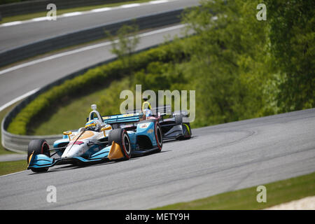 Birmingham, Alabama, USA. Apr 23, 2018. GABBY CHAVES (88) de la Colombie pour faire triompher la position par le nombre de tours au cours de la Honda Grand Prix de l'Alabama à Barber Motorsports Park à Birmingham, Alabama. Crédit : Justin R. Noe Asp Inc/ASP/ZUMA/Alamy Fil Live News Banque D'Images