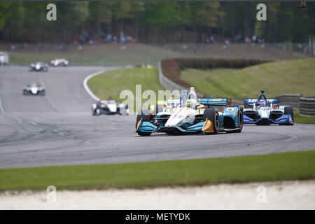 Birmingham, Alabama, USA. Apr 23, 2018. GABBY CHAVES (88) de la Colombie pour faire triompher la position par le nombre de tours au cours de la Honda Grand Prix de l'Alabama à Barber Motorsports Park à Birmingham, Alabama. Crédit : Justin R. Noe Asp Inc/ASP/ZUMA/Alamy Fil Live News Banque D'Images