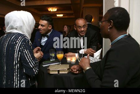 Les invités pendant la PFA Awards 2018 au Grosvenor House Hotel, Londres. ASSOCIATION DE PRESSE Photo. Photo date : dimanche 22 avril, 2018. Voir l'ACTIVITÉ DE SOCCER histoire PFA. Crédit photo doit se lire : John Walton/PA Wire Banque D'Images