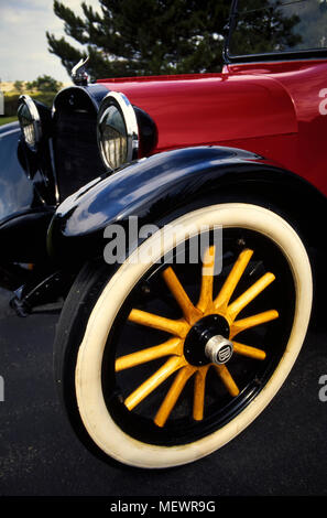 Détail de la roue à rayons avant 1918 Dodge Brothers Touring Car Banque D'Images