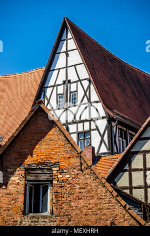 Maisons à colombages dans le centre historique de la ville de Büdingen, Hesse, Germany, Europe Banque D'Images