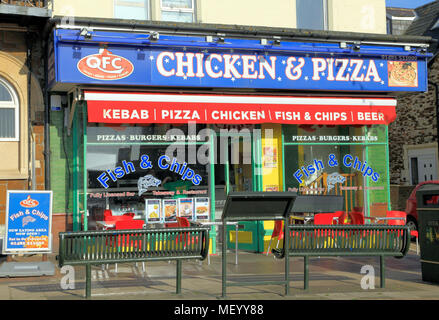 Cfq, poulet et pizzas , fast food, boutique, Hunstanton, Norfolk, England, UK, Plats à emporter, repas, repas, poulet, pizzas Banque D'Images