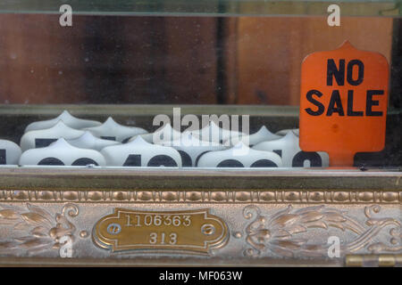 Images de meubles anciens 313 National cash register, fabriquée en 1912. Banque D'Images