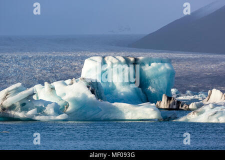 L'Islande Jokulsarlon, lagon, belle photo de paysage froid glacier islandais lagoon bay, Banque D'Images