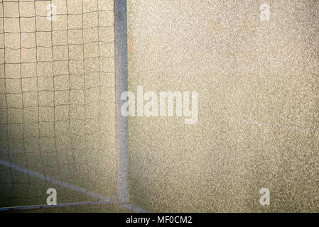 Sport Soccer Football champ des pluies sur les portes. Banque D'Images