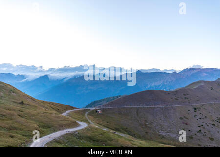 L'Italie, Piemont, Alpes Ouest, vue à partir de la Colle Basset, Colle dell'Assietta, Alpes Cottiennes Banque D'Images