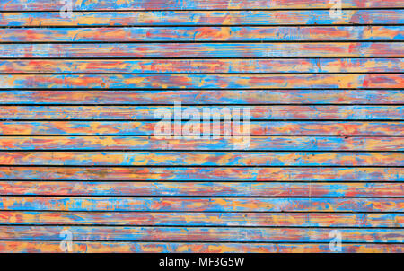 Arrière-plan coloré en bois avec planches horizontales. La surface vide vintage, vue en gros plan. Banque D'Images