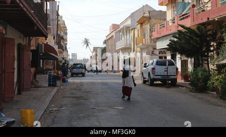 Scène de rue de Saint Louis, Sénégal Banque D'Images