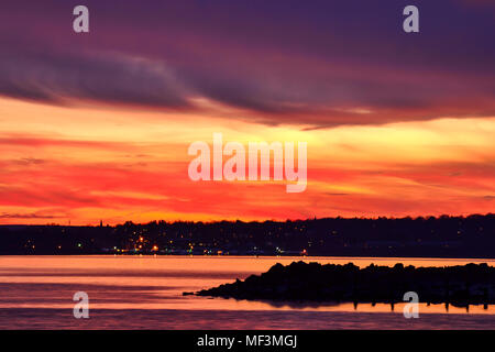Coucher du soleil à la plage en Nouvelle Angleterre Banque D'Images