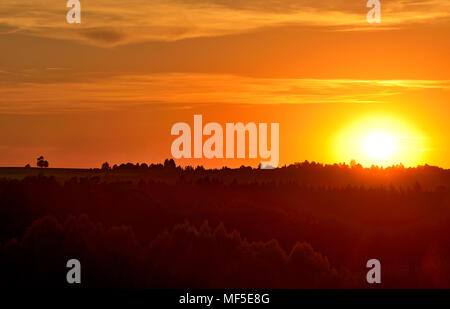 Germany, Bavaria, Upper Bavaria, Egling, sunset Banque D'Images