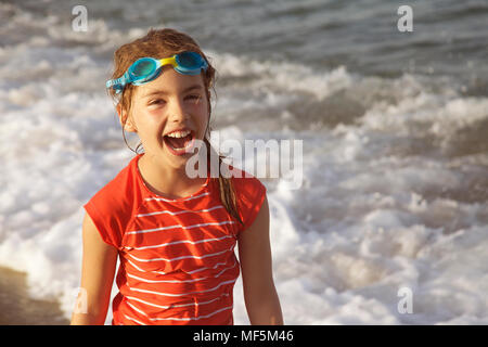 Mer Girl Laughing Banque D'Images