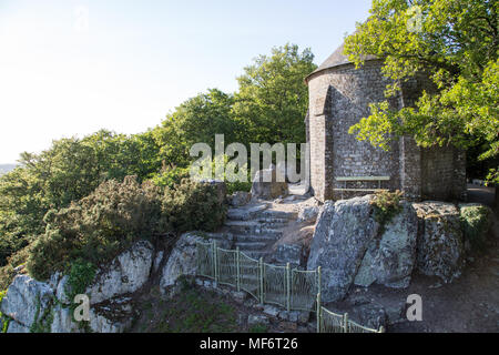 War Memorial et viewpoint à Mortain, en Normandie France Banque D'Images