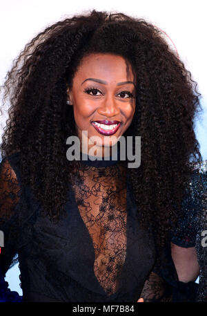 Beverley Knight assistant à la Nelson Mandela cadeau mondial Gala, au Rosewood Hotel, Londres. Banque D'Images