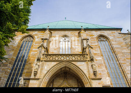 Partie arrière de la cathédrale d'Erfurt et Collegiate Church of St Mary, Erfurt, Allemagne. Martin Luther a été ordonné dans la cathédrale en 1507 Banque D'Images