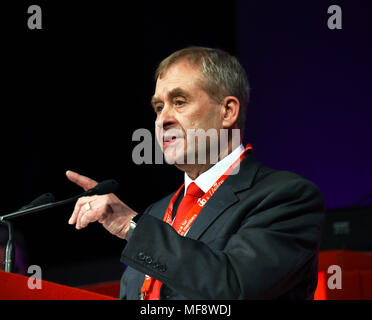 Blackpool, Royaume-Uni. 24 avril 2018. USDAW Secrétaire Général John Hannett a assisté à sa dernière Assemblée Délégués Meetingin Blackpool. John sera de se retirer après 14 ans conduisant un des plus largestand syndicats ©copyright Della Batchelor Crédit : Della Batchelor/Alamy Live News Banque D'Images