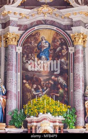 Intérieur de l'Église Sant Jakob, San Pietro, Trentin-Haut-Adige, Italie Banque D'Images