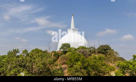 Temple Mihintale situé dans la partie supérieure de Mahinda's Hill au Sri La Banque D'Images