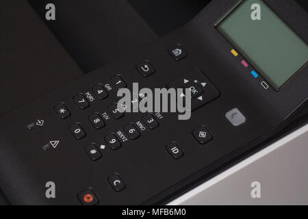 Panneau de commande de l'imprimante couleur laser close up Banque D'Images