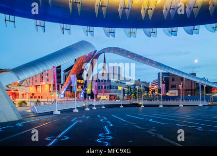 La place du millénaire de passage de Whittle Warwickshire Coventry West Midlands, Angleterre Banque D'Images