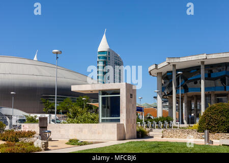 Lisbonne, Portugal - 11 juillet 2018. Avis de Parque das, Nasoes avec Sao Rafael tour dans l'arrière-plan Banque D'Images