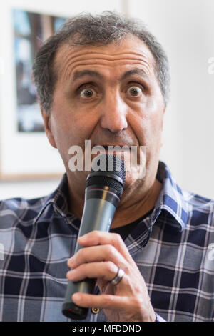 Berlin, Deutschland. Apr 15, 2018. Pete Souza/19, tournée de l'exposition et signature de livre avec Pete Souza, le photographe du président américain Barack Obama, à la Kennedy Museum le 15.04.2018. La culture, de la politique d'utilisation | Crédits dans le monde entier : dpa/Alamy Live News Banque D'Images