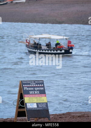 Traversier pour passagers entre Shaldon et Teignmouth Devon UK Banque D'Images