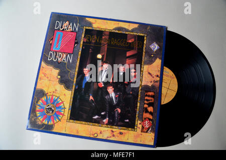 Duran Duran's Sept et le manchon de l'Album Ragged Tiger. Banque D'Images