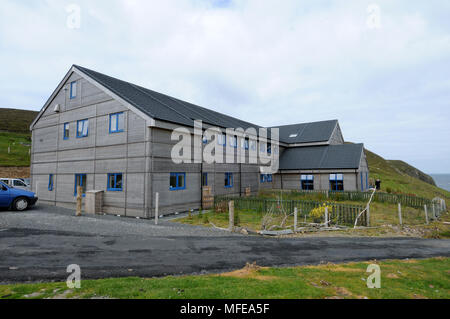 La nouvelle Fair Isle Bird Observatory sur Fair Isle une île entre les Orcades et Shetland Banque D'Images