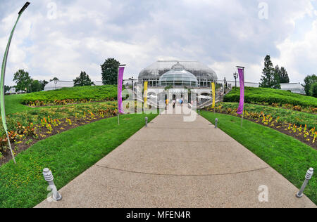 Entrée principale de Phipps Conservatoire et jardin botanique, Parc Schenley, Pittsburgh, Pennsylvanie, USA Banque D'Images