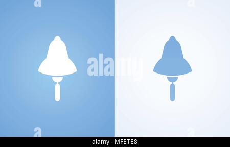 Icône de Bell sur fond bleu et blanc. Symbole de vecteur de signal sonore émis sur le vapeur " Illustration de Vecteur
